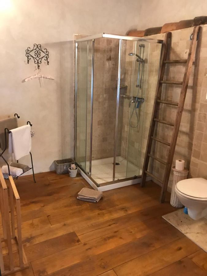La Charmeuse Daire Céreste Dış mekan fotoğraf
